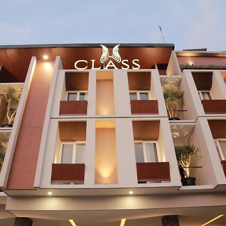 Class Premium Guest House Kasri Экстерьер фото