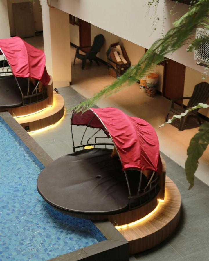 Class Premium Guest House Kasri Экстерьер фото